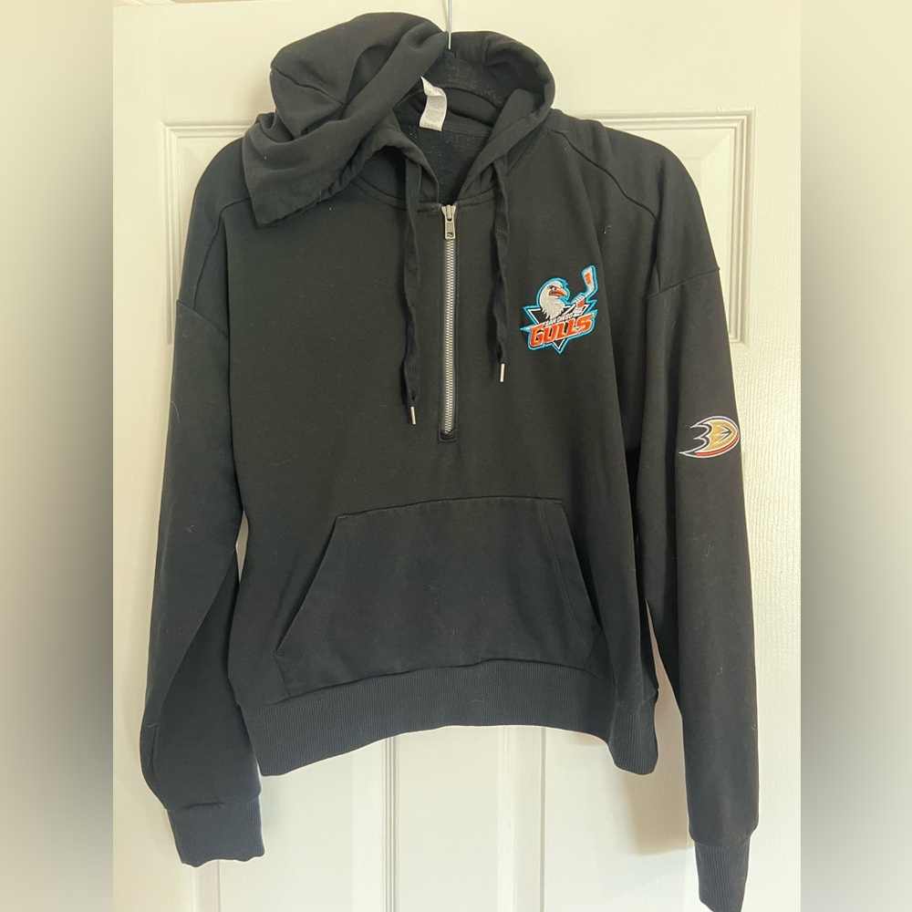San Diego Gull’s Half-Zip Black Hoodie Women’s Size Large